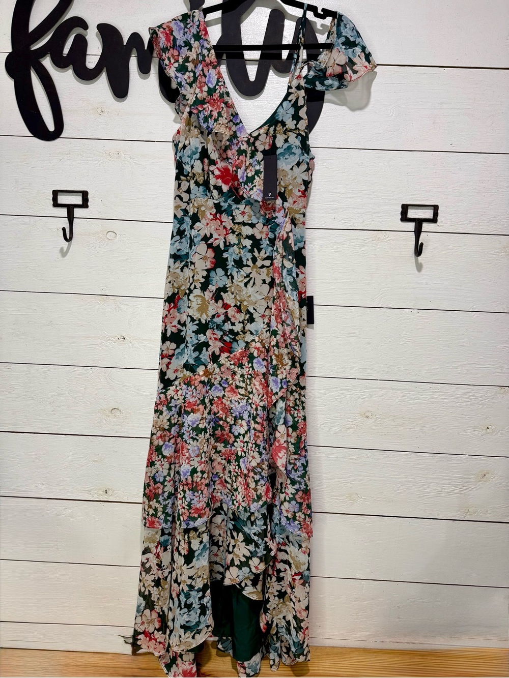 Lulus Green Floral Ruffle Maxi Dress New with Tags Sz L (Yel20)